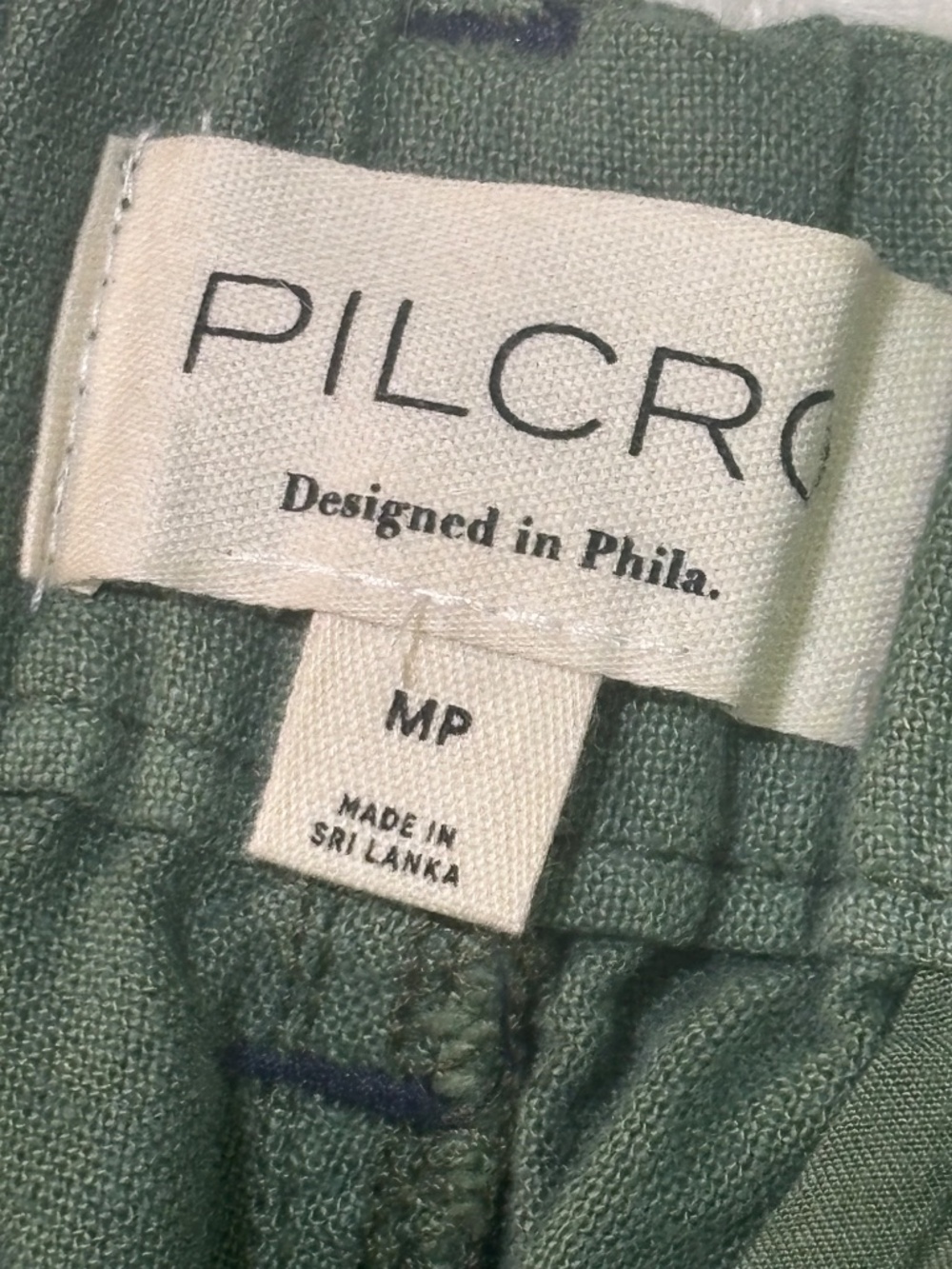EUC {Pilcro · Anthro} High Rise Green Linen Utility Crop Cargo Pants | Medium - Picture 5 of 14